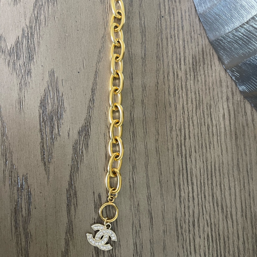 Charm bracelet. Gold plated